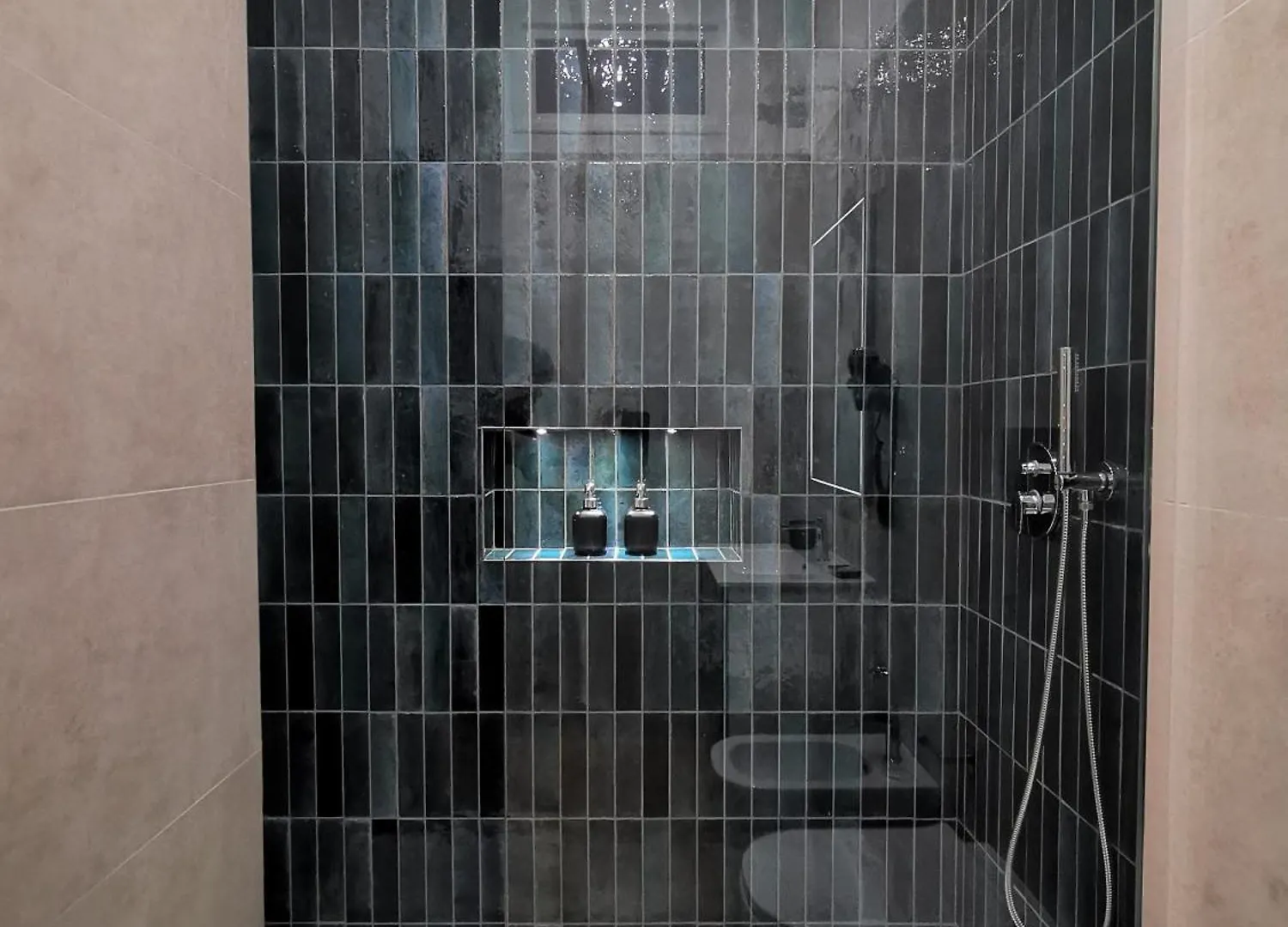 Cattaro 65 - Flexible Check-In Apartments Bari 0*,  Italien