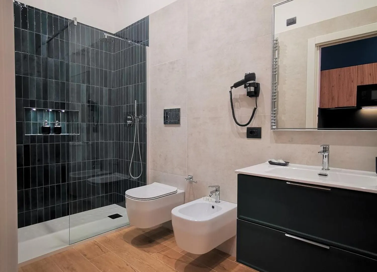 Cattaro 65 - Flexible Check-In Apartments Bari