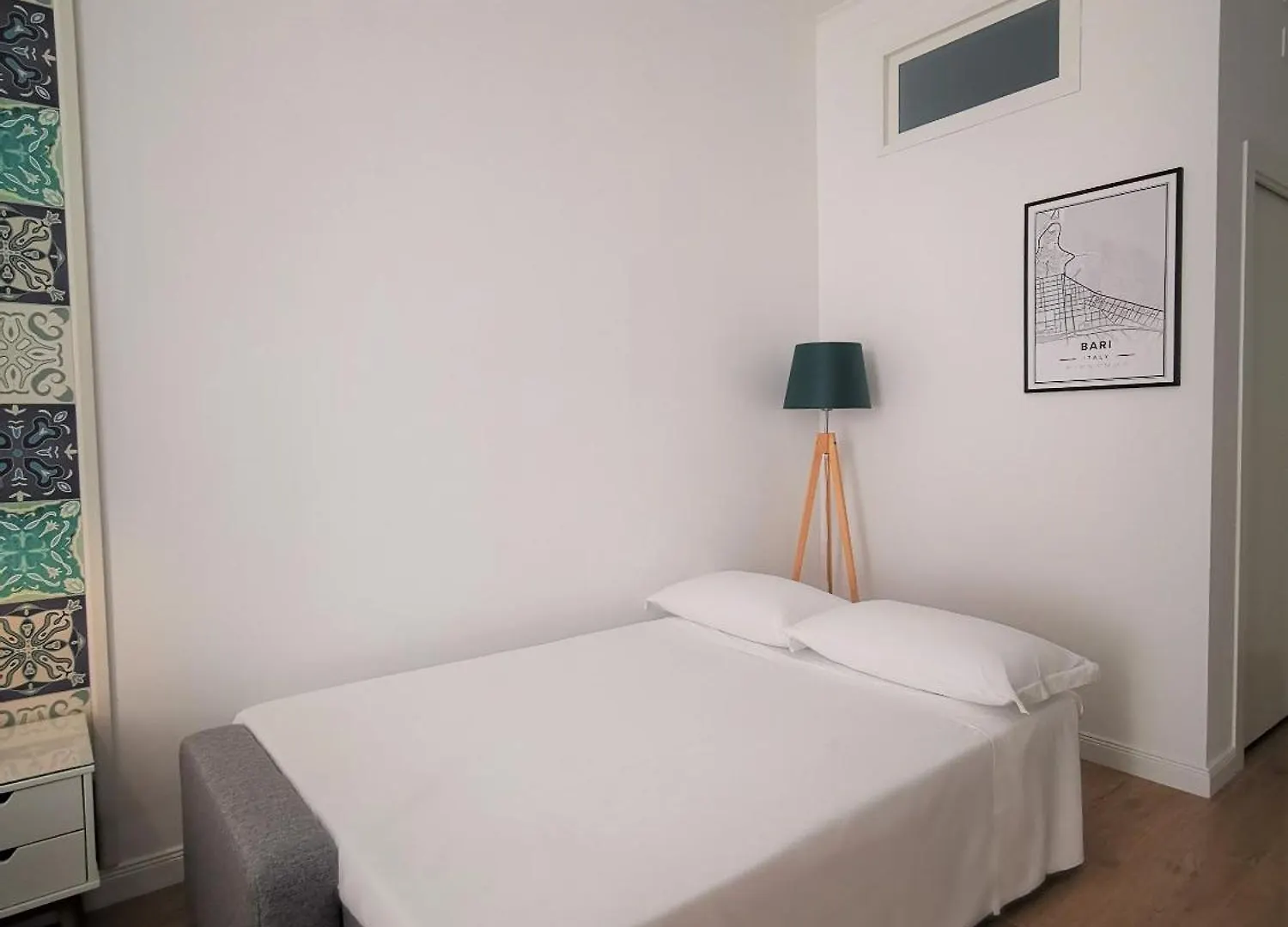 Cattaro 65 - Flexible Check-In Apartments Bari 0*,  Italia