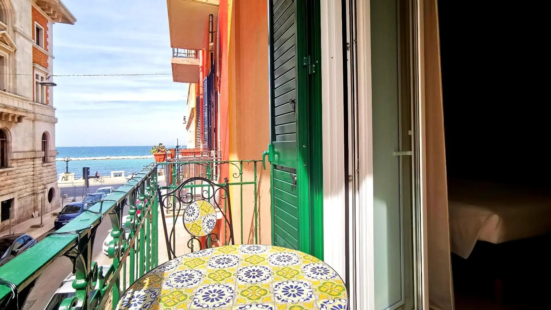 Cattaro 65 - Flexible Check-In Apartments Bari